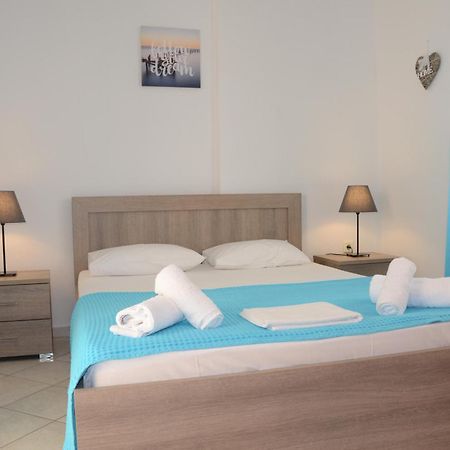 Roses Rt Apartments Skioni II Nea Skioni Zewnętrze zdjęcie